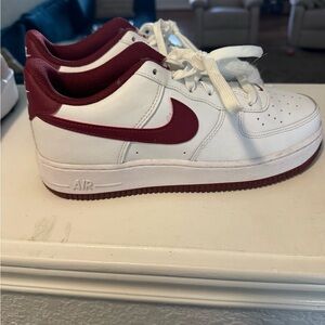 Nike Air Force ones, Low-Top Sneakers White with Maroon Swoosh